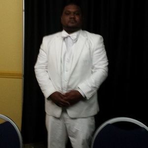 Meet your Posher, Courtney